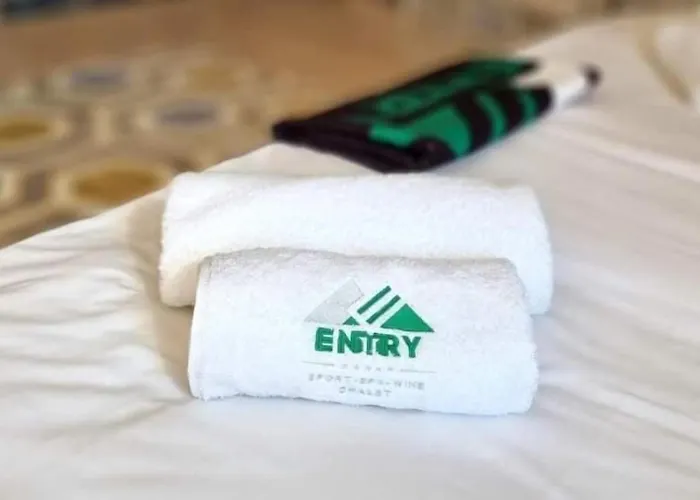 Boutique Entry E Banszko