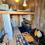 Aparthotel Boutique Entry E 4*