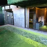Aparthotel Boutique Entry E 4*