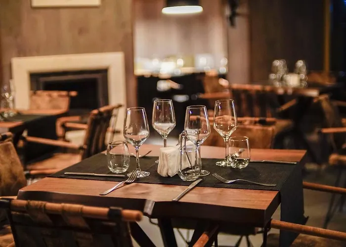 Boutique Entry E شقة فندقية 4*