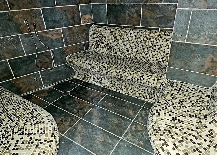 Boutique Entry E شقة فندقية 4*