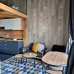 Boutique Entry E Aparthotel 4*