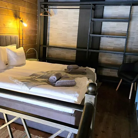 Boutique Entry E Apartmanhotel 4*