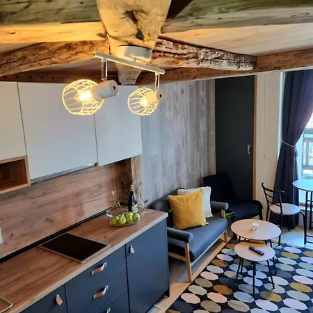 Apartmanhotel Boutique Entry E 4*