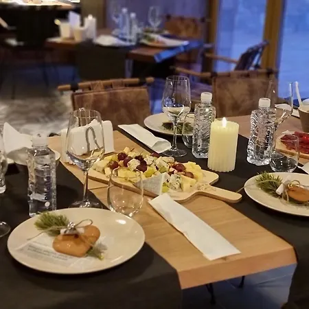 アパートホテル Boutique Entry E 4*